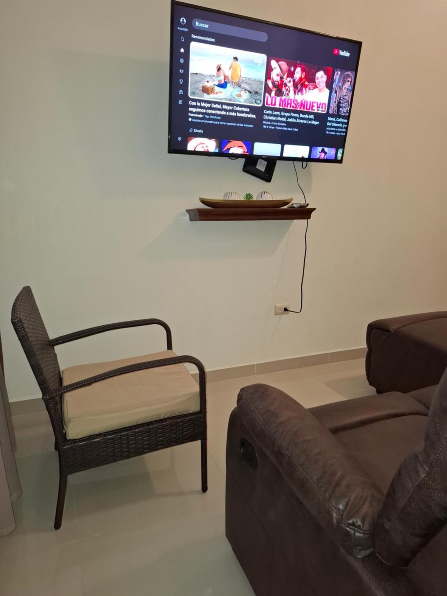 Maho'S Apartamentos 特拉 外观 照片