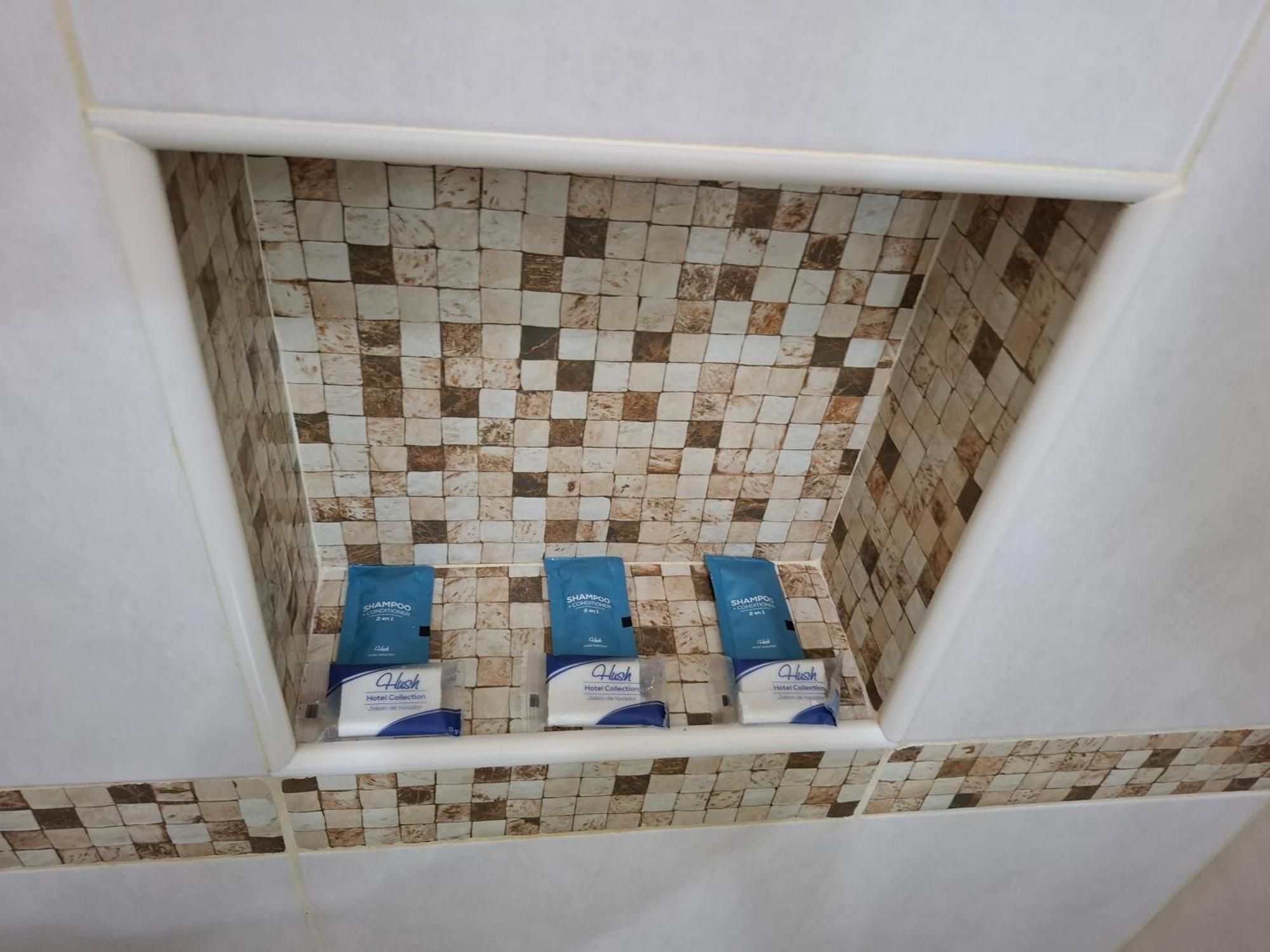 Maho'S Apartamentos 特拉 外观 照片